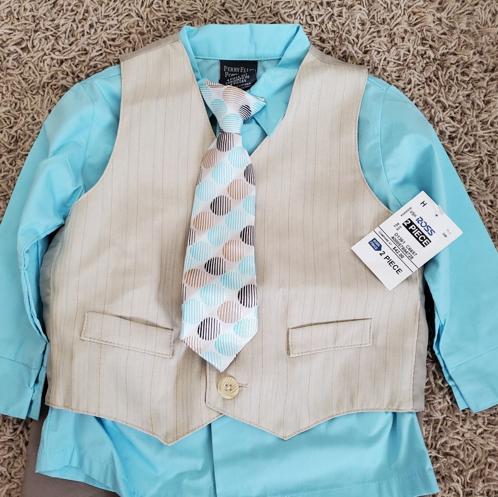 Perry Ellis Portfolio - 24M suit